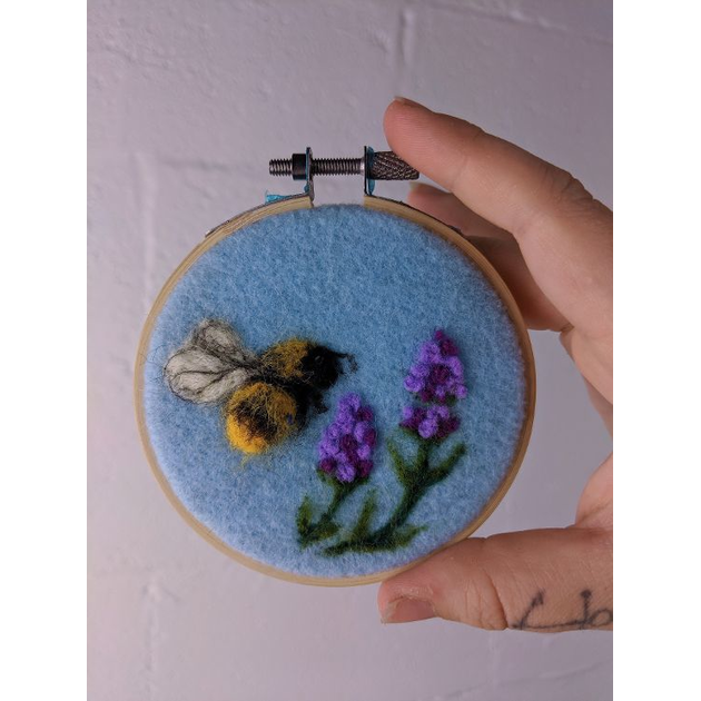 Bee